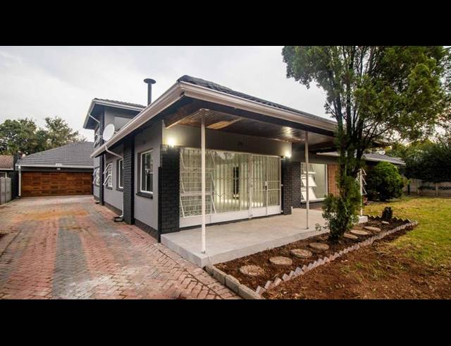4 BEDROOM HOUSE FOR SALE IN BRACKENHURST